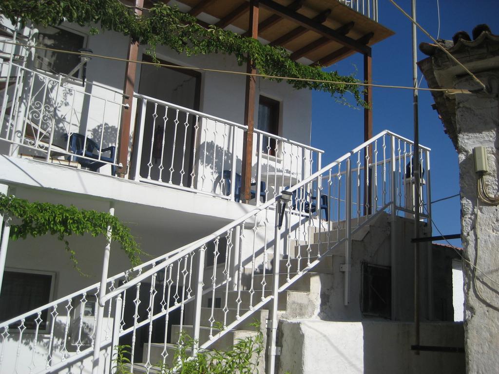 Kamelia Kokkari Exterior foto